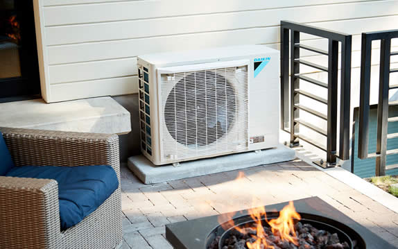 daiking-heat-pump-fit Daikin Fit Heat Pump on Deck