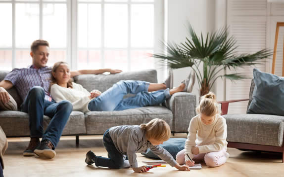 family-relaxing-in-comfort Relaxing in comfortable home